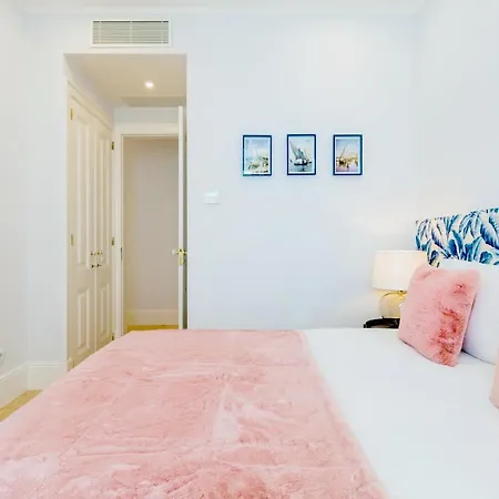 Life Is Good In Baixa Apartment Lisbon