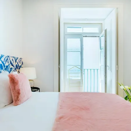 Apartment Life Is Good In Baixa Lisbon