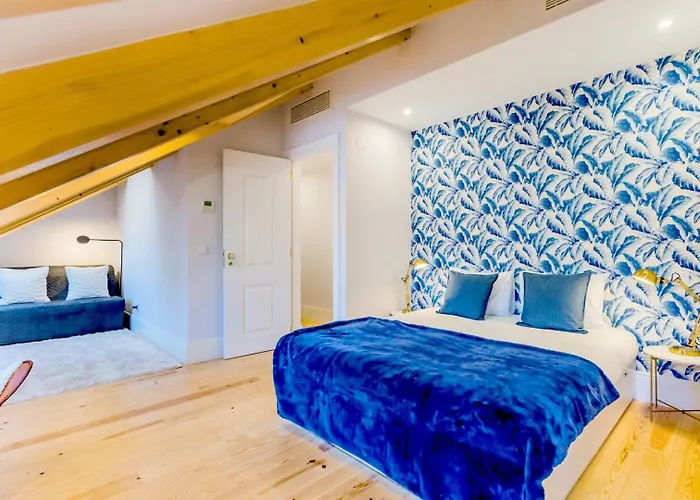 Life Is Good In Baixa *